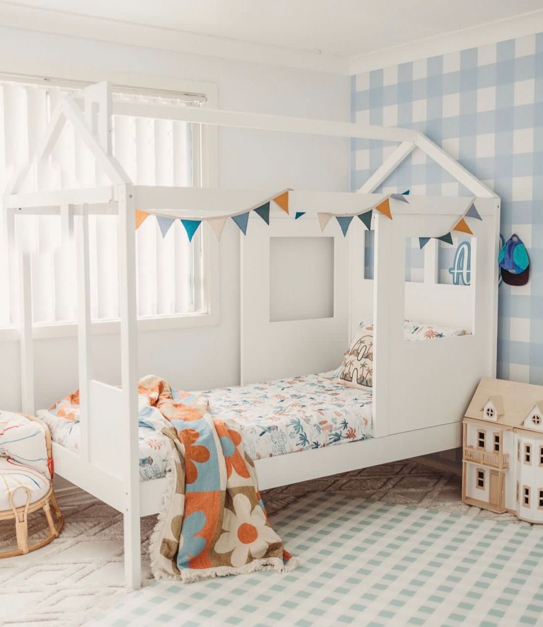 SLEEPY TIME KIDS House Bed - King Single WHITE