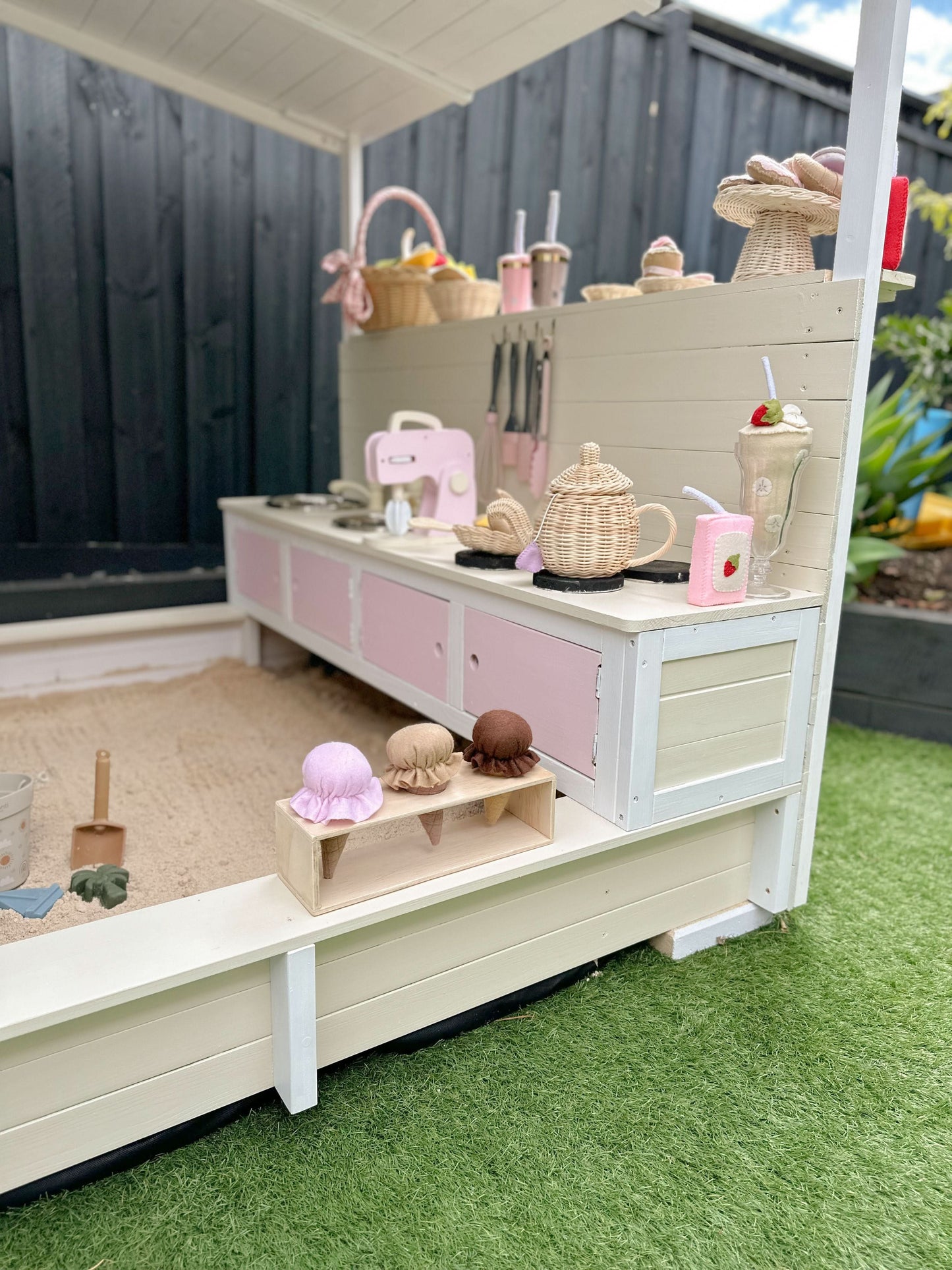 Deposit - Lovely Shack Cubby with Mud Kitchen ($2489)