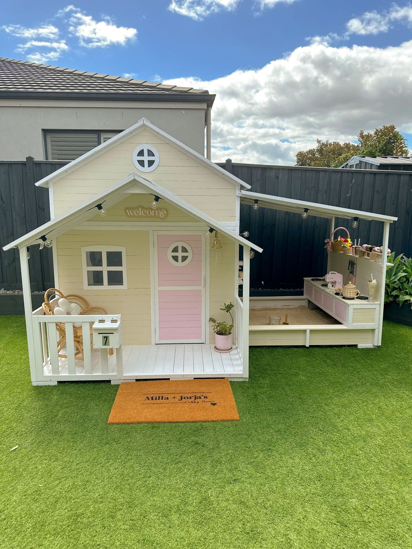 Lovely Shack With Mud Kitchen