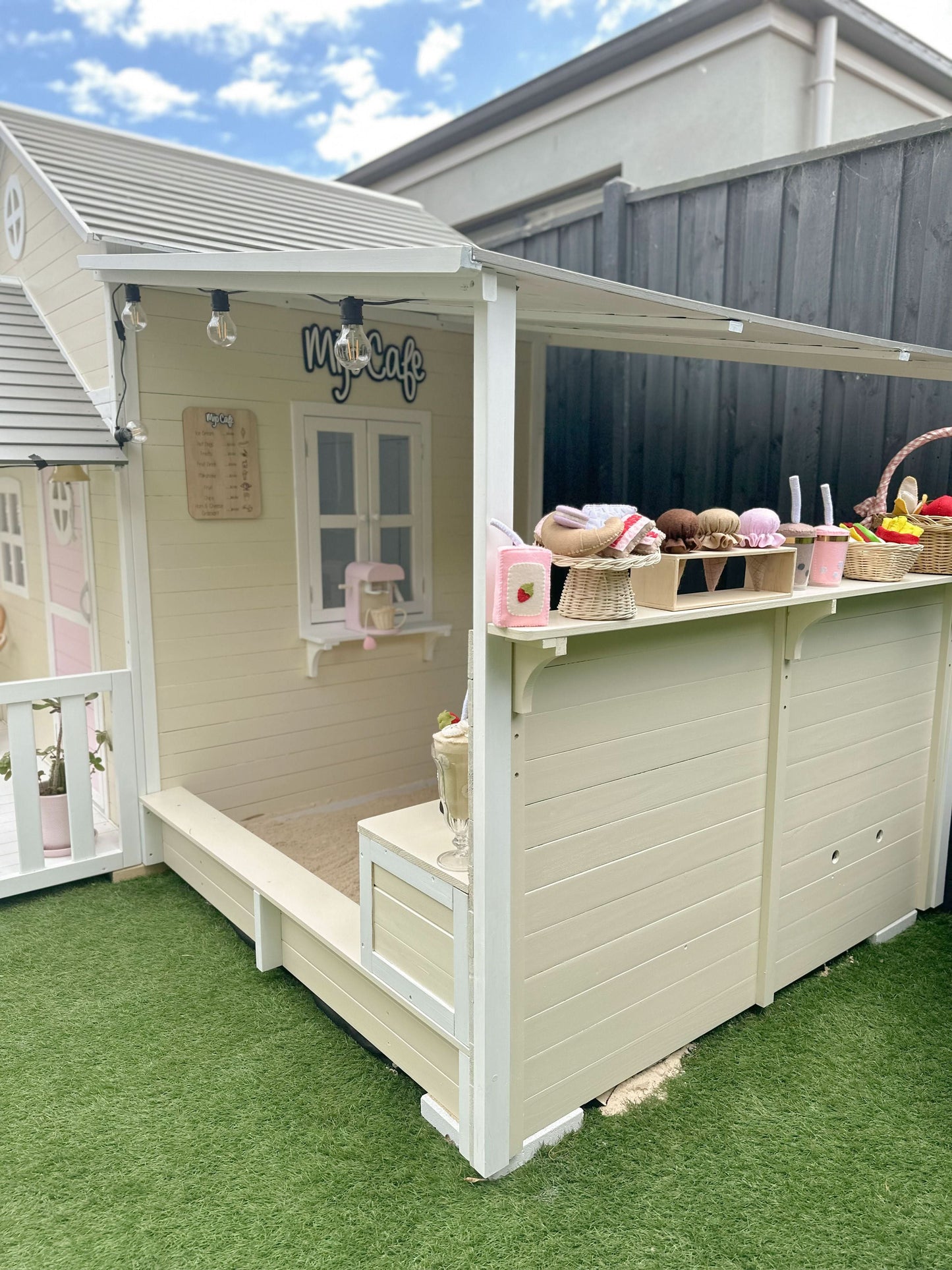 Deposit - Lovely Shack Cubby with Mud Kitchen ($2489)