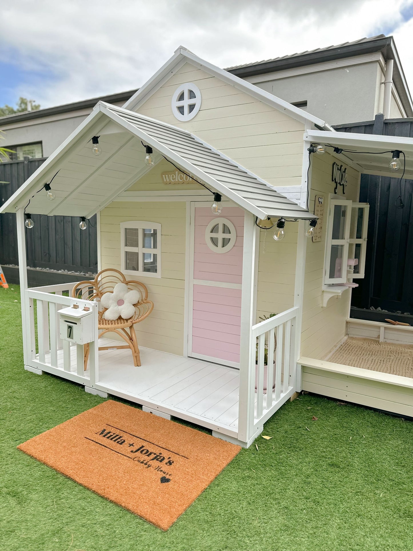 Lovely Shack With Mud Kitchen
